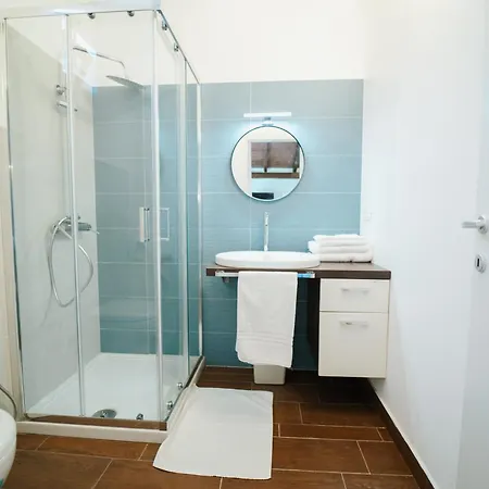 Relais Mediterraneo Collinebros Torrenova (Sicily)