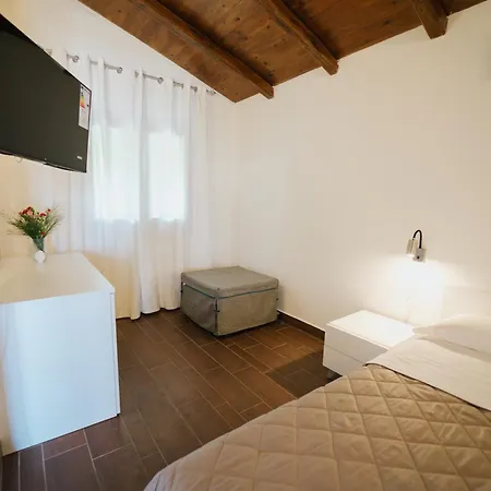 Relais Mediterraneo Collinebros Κατάλυμα σε φάρμα Torrenova (Sicily)