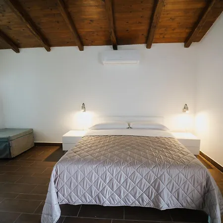 Κατάλυμα σε φάρμα Relais Mediterraneo Collinebros *