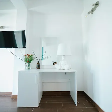Relais Mediterraneo Collinebros Κατάλυμα σε φάρμα
